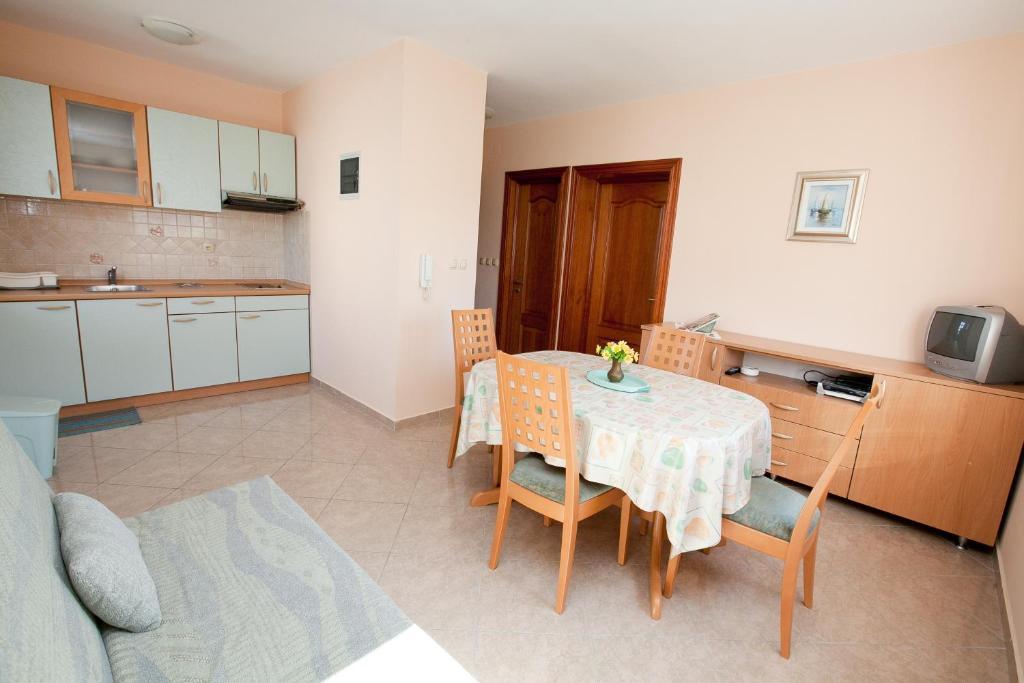 Apartments Petani Kožino Quarto foto